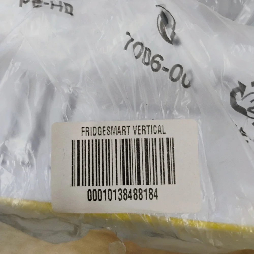 Tupperware FridgeSmart Vertical Container w/ Insert 3.2 Liter Vent Tab Yellow‎